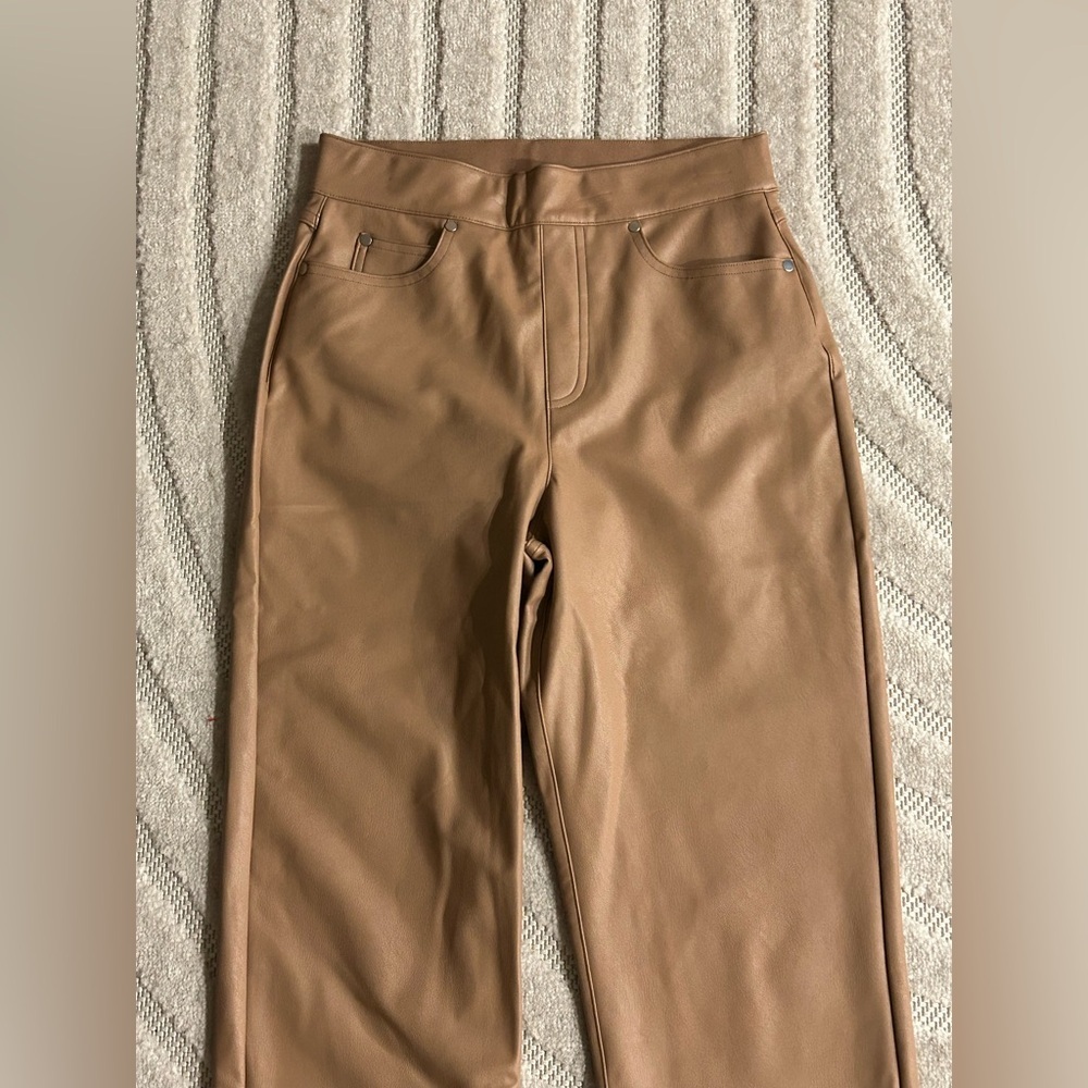 NWOT Spanx Slim Straight Faux Leather Pants in Toffee - S - Picture 3 of 10
